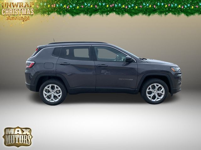 2024 Jeep Compass Latitude 15