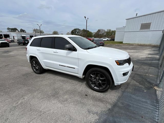 Bright White Clearcoat 2021 Jeep Grand Cherokee 80th Anniversary Edition 4WD SUV / Crossover Four-Wheel Drive 8-Speed Automatic