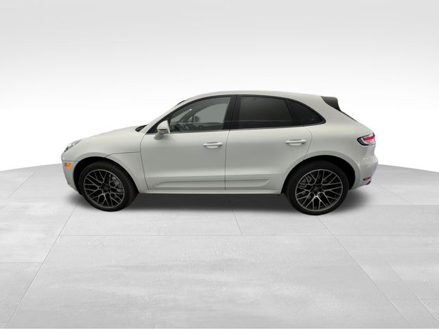 2021 Porsche Macan Turbo 6