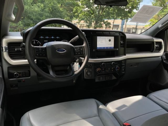 2023 Ford F-450 Super Duty 