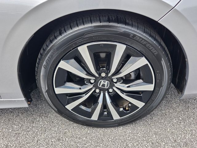 Used 2023 Gray Honda EX image 11