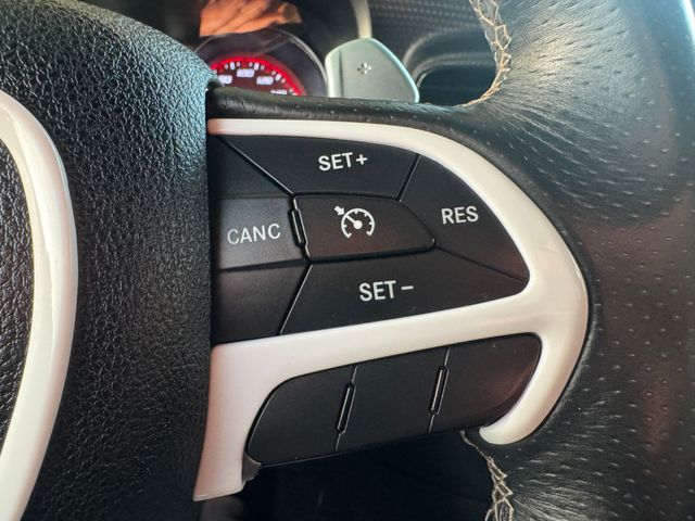 2016 Dodge Charger - Image 32