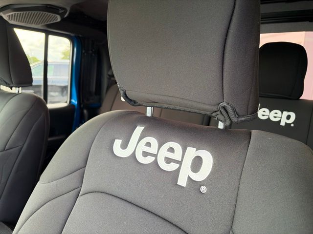 2022 Jeep Gladiator Sport Blue at Auto Express Mitsubishi