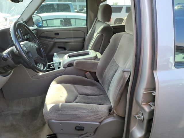 2005 Chevrolet Suburban 1500 LS 4X4 SUV
