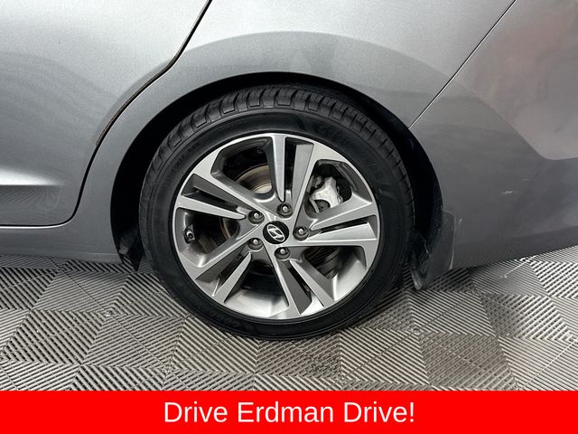 Used 2017 Hyundai Elantra Sedan
