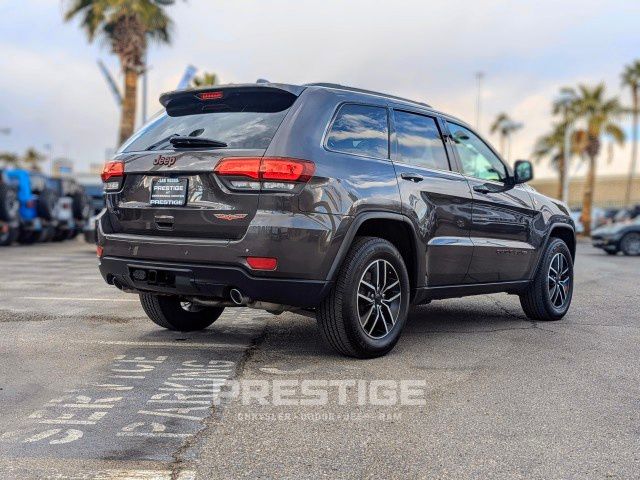 2021 Jeep Grand Cherokee Trailhawk 7