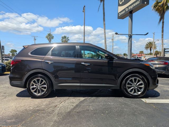 Used 2017 Hyundai Santa Fe SE 4D Sport Utility