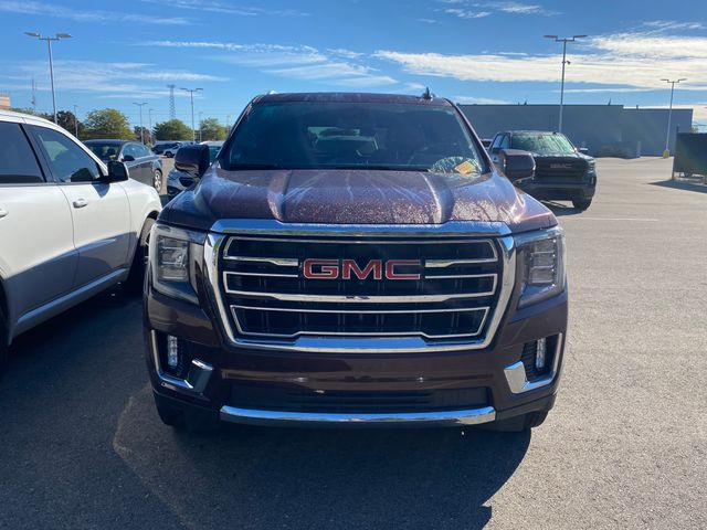 2023 GMC Yukon SLT 2