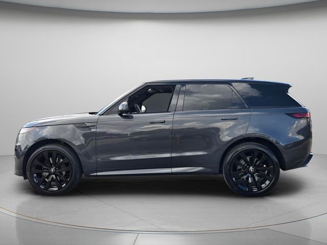 2025 Land Rover Range Rover Sport - $93,944
