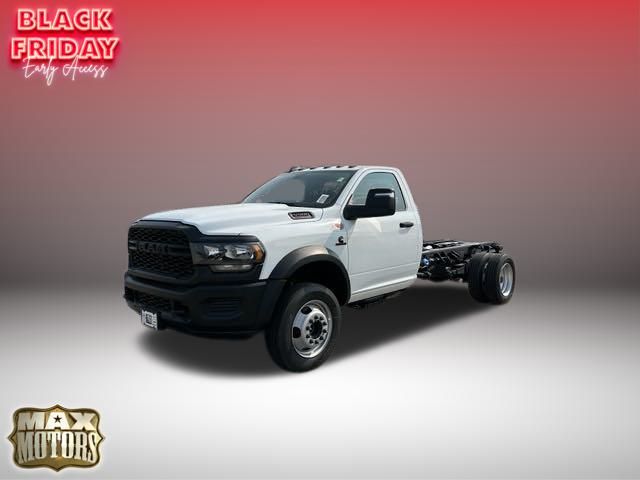 2024 Ram 5500HD Tradesman 3