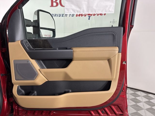 2025 Ruby Red Metallic Tinted Clearcoat Ford Super Duty F-350 SRW Lariat 4X4 Truck