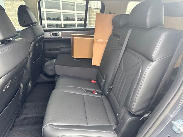 New 2026 Gray Hyundai SEL image 10