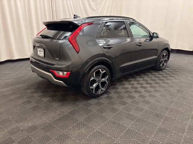 2023 Kia Niro EX Touring - Image 5