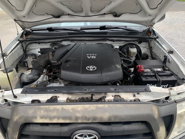 Used 2006 Toyota Tacoma Truck