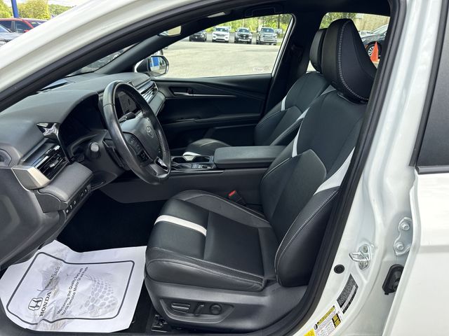 Certified Used 2025 White Toyota SE image 15