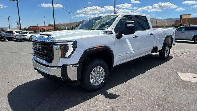 2024 GMC Sierra 2500HD Pro 7