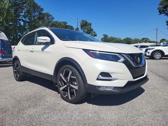 used 2020 Nissan Rogue Sport car, priced at $18,998