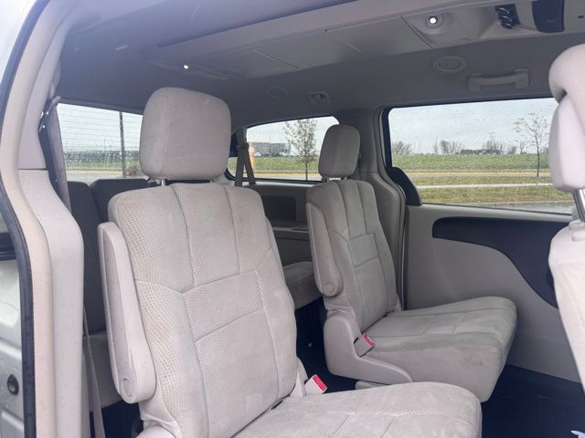 2012 Chrysler Town & Country Touring