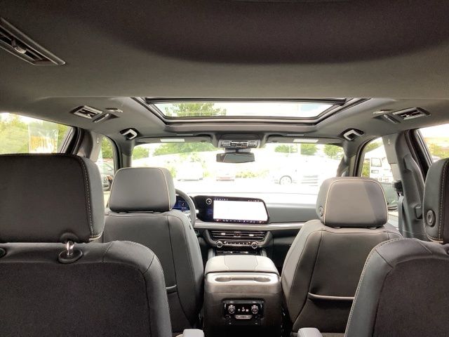 Used 2026 Polar White Chevrolet Premier image 10