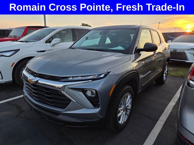 Sterling Gray Metallic 2024 Chevrolet Trailblazer SUV / Crossover Four-Wheel Drive 9-Speed Automatic