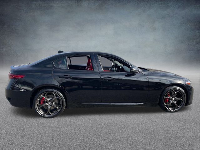 2021 Alfa Romeo Giulia Ti Sport 3