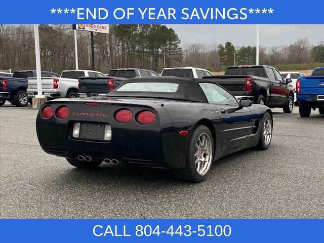 2002 Chevrolet Corvette Base 5