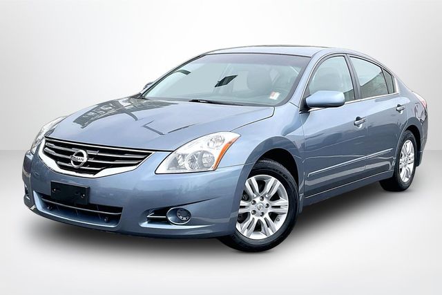 Used 2010 Nissan Altima S with VIN 1N4AL2AP2AN447832 for sale in Jackson, TN
