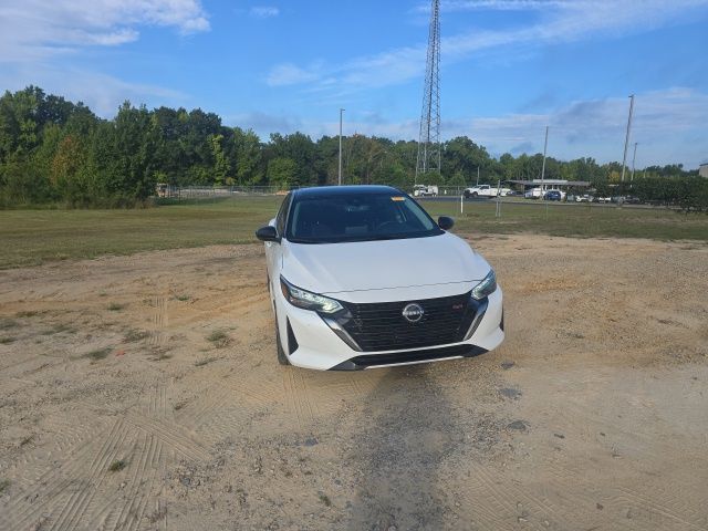 Used 2024 White Nissan SR image 13