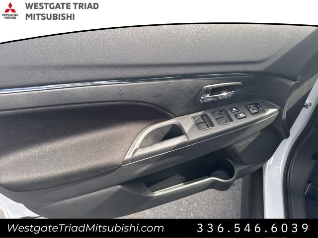 MitsubishiOutlander Sport17