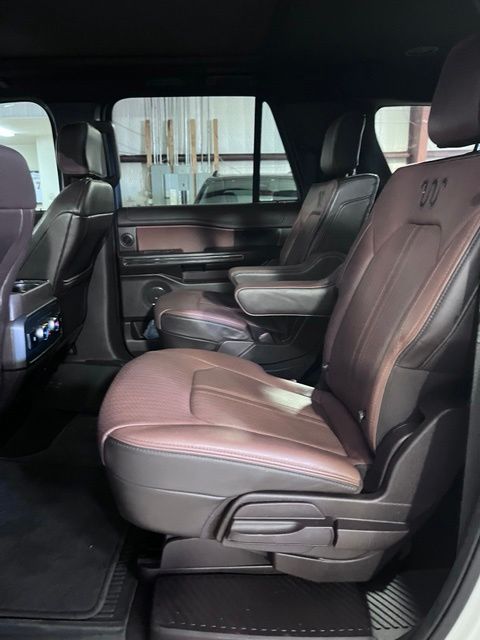 Used 2022 White Ford King Ranch image 12