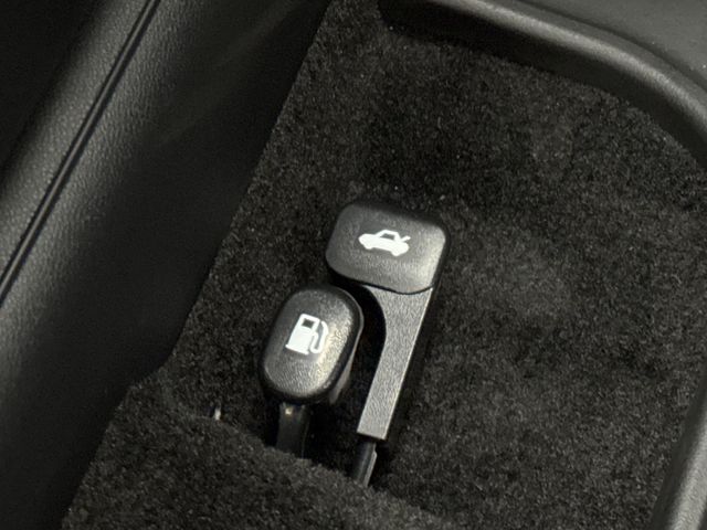 New 2025 Hyundai Elantra Hybrid For Sale in Indianapolis, IN