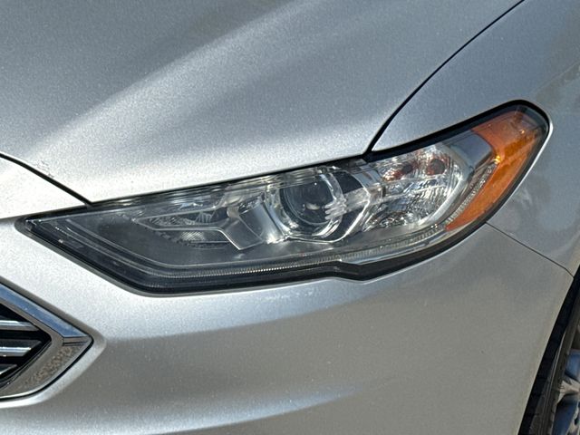 Used 2017 Silver Ford SE image 4