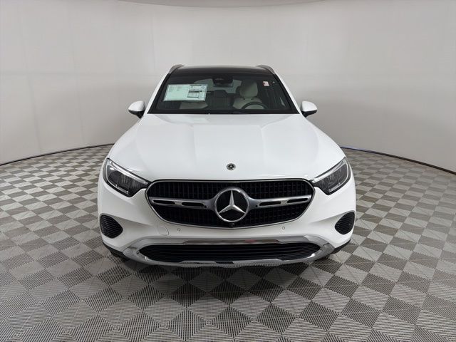 New 2026  Mercedes-Benz GLC 300 image 2
