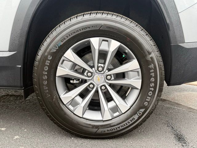 new 2026 Chevrolet Equinox car, priced at $33,790