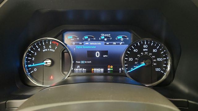 2019 Ford Expedition XLT Red at Autostrade