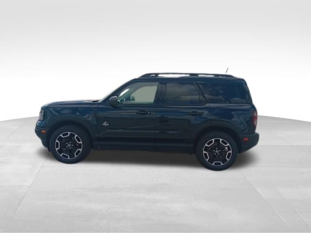 2023 Ford Bronco Sport Outer Banks 2