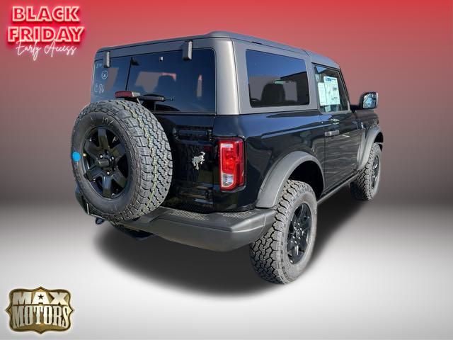 2024 Ford Bronco Black Diamond 10