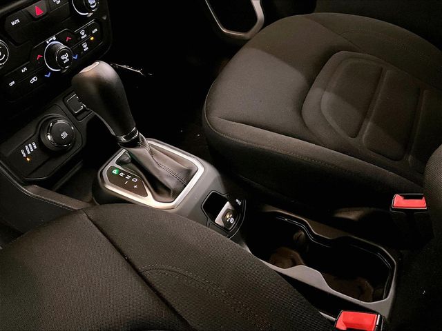 2020 Jeep Renegade Latitude Black at South Hills Kia