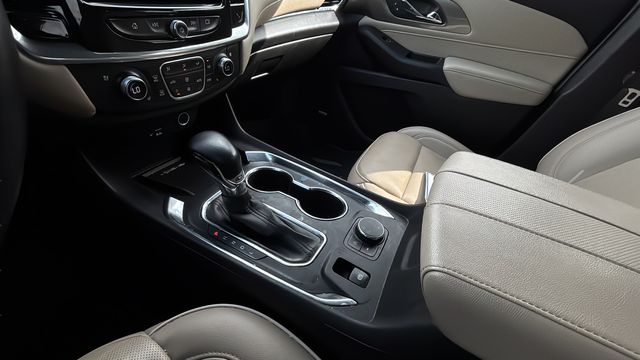 Used 2022 Beige Chevrolet Premier image 14