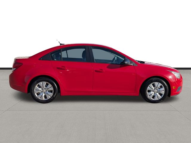 2014 Chevrolet Cruze LS - 2