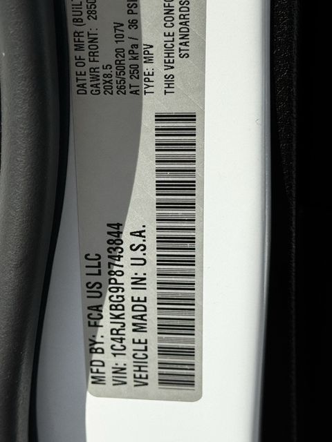 2023 Jeep Grand Cherokee L Limited White/off-white at Big Star Chrysler Jeep Dodge Ram 