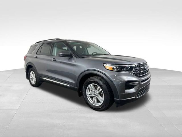 2022 Ford Explorer XLT 33