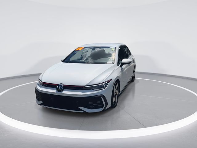 Used 2025  Volkswagen 2.0T S image 3