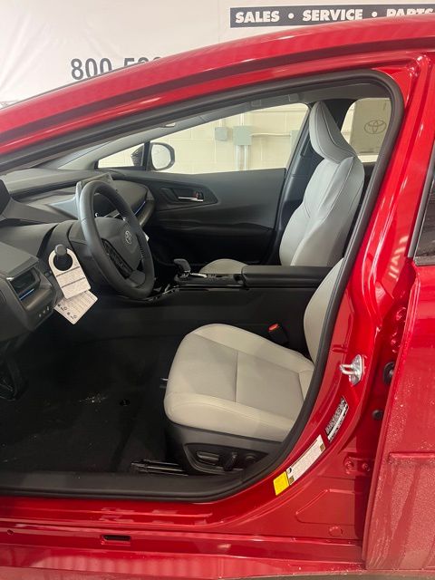 2024 Toyota Prius XLE photo