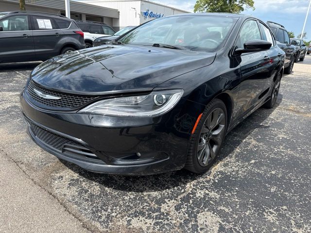 2016 Chrysler 200 S Sedan AWD