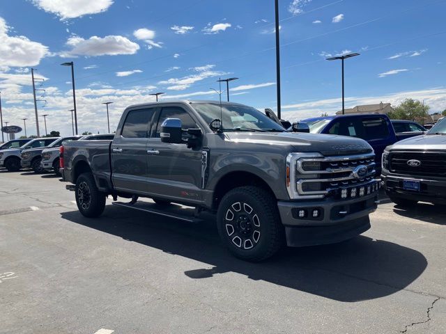  2024 Ford F-350 Super Duty Platinum Crew Cab 4WD   