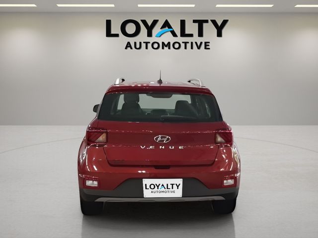 Used 2024 Hyundai Venue SUV