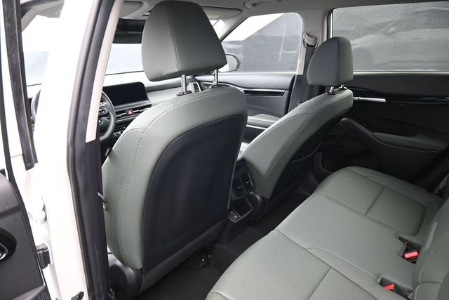 Used 2024 Kia Seltos SUV