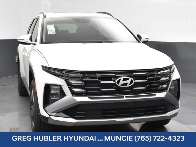 White Pearl 2025 Hyundai Tucson SUV / Crossover All-Wheel Drive 8-Speed Automatic