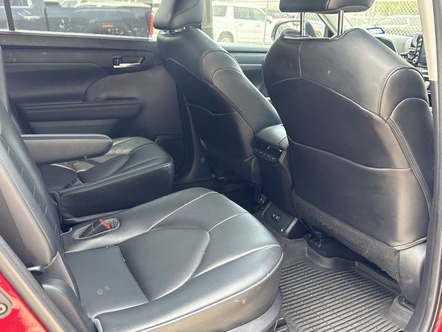 2021 Toyota Highlander XLE Red at Don McGill Toyota